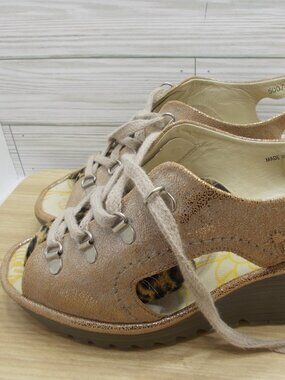 Fly London Women's Ylfa Sandals Rose Gold Metallic Wedge Size 37 EUR US 6-6.5